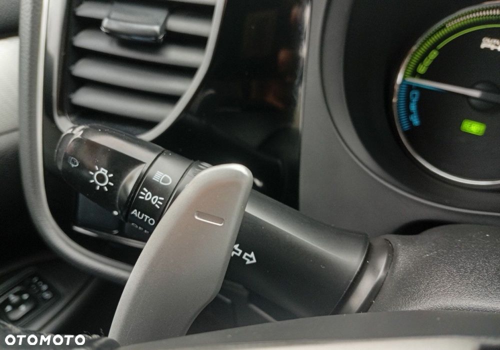Mitsubishi Outlander - 28
