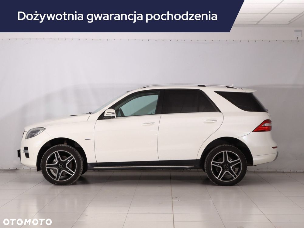 Mercedes-Benz ML - 4