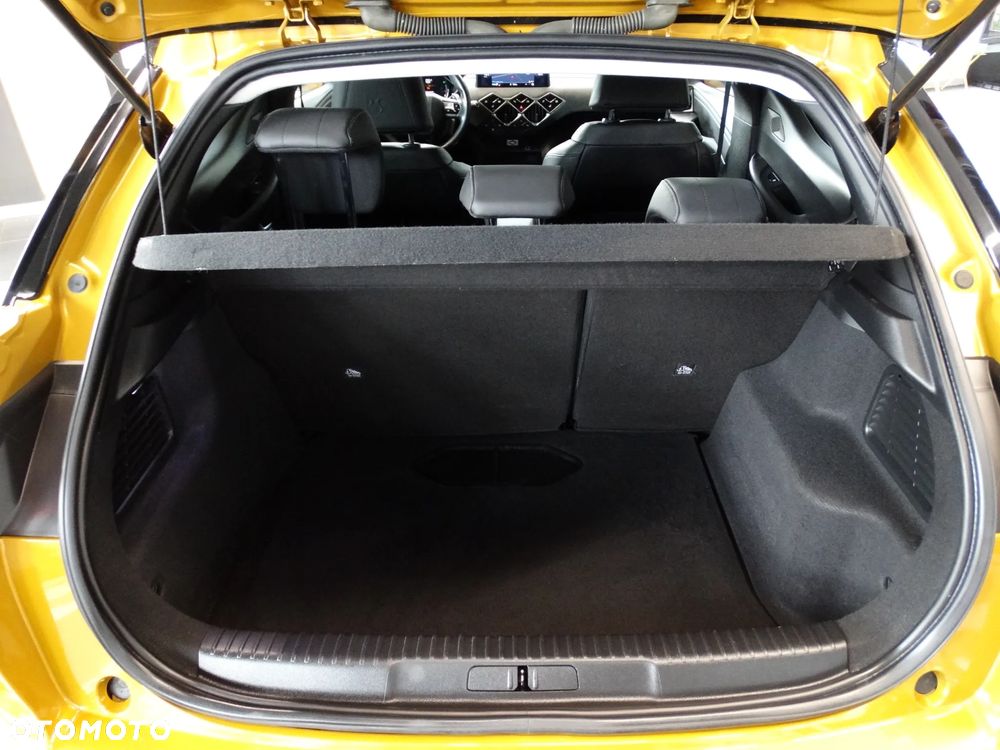 DS Automobiles DS 3 Crossback 1.2 PureTech Grand Chic - 23