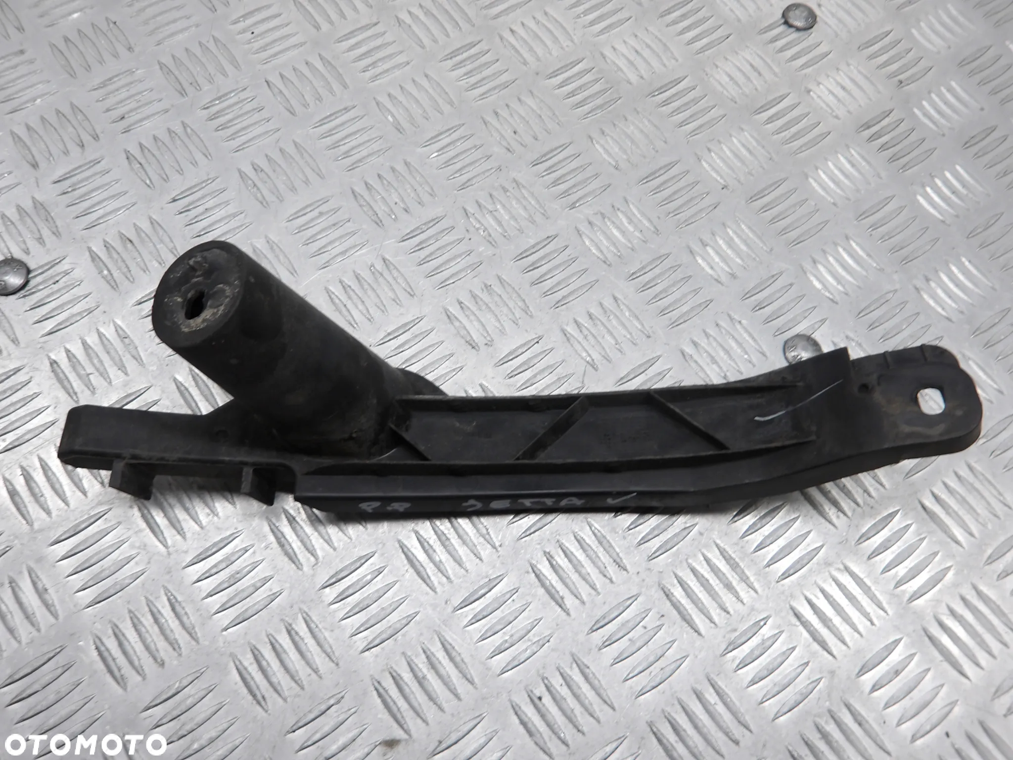 VW JETTA V 05-10  ŚLIZG ZDERZAKA PRAWY PRZÓD 1K0807890B - 3