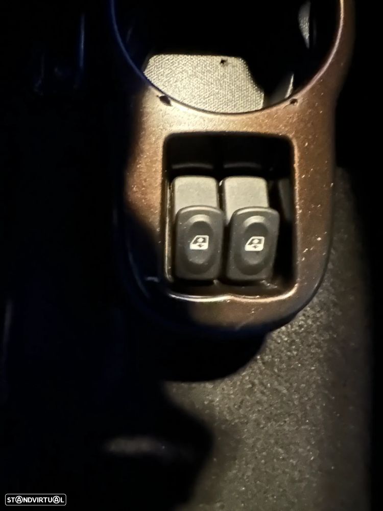 Dacia Duster 1.5 dCi Prestige - 13