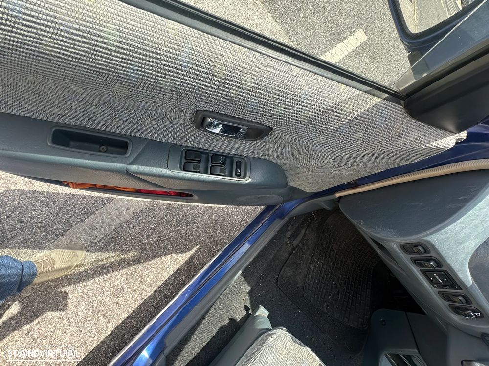 Daihatsu Sirion - 14