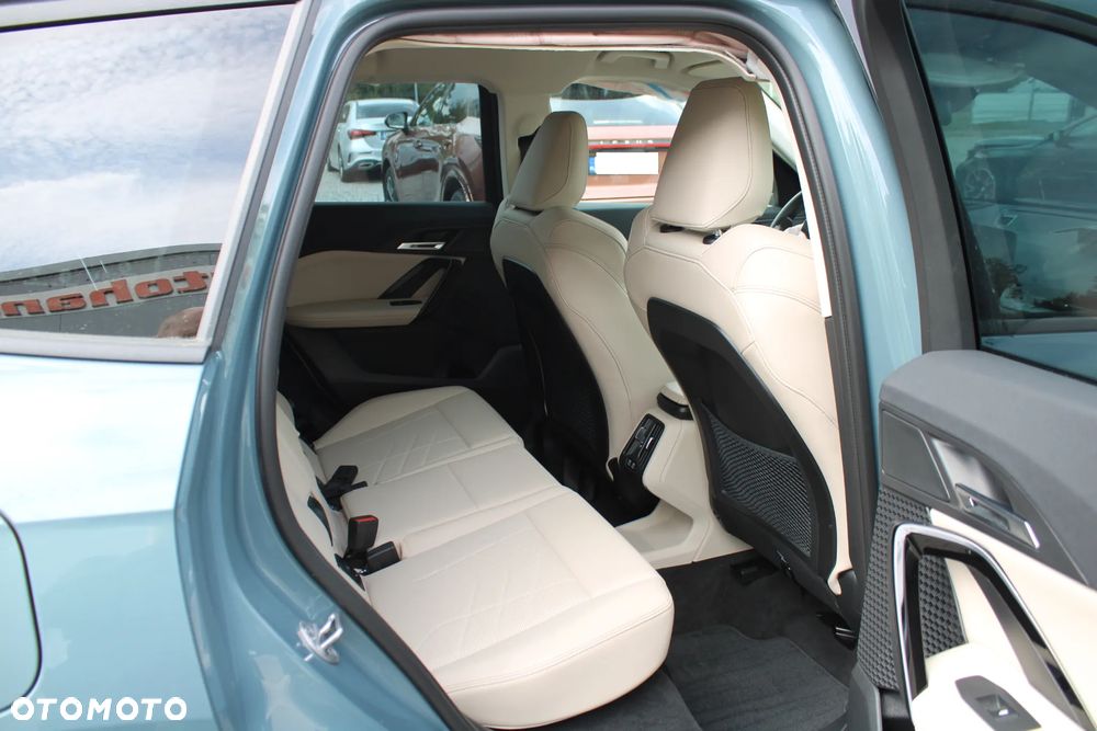 BMW X1 - 26