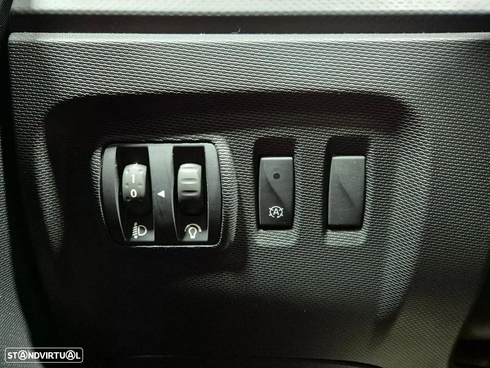 Renault Captur 1.5 dCi Exclusive - 29