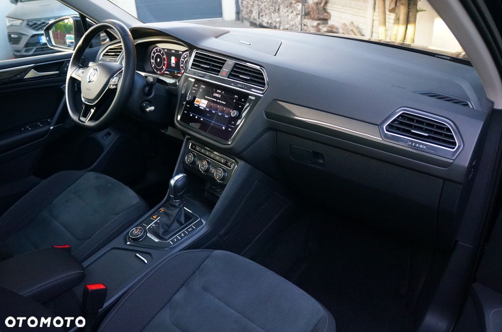 Volkswagen Tiguan - 26