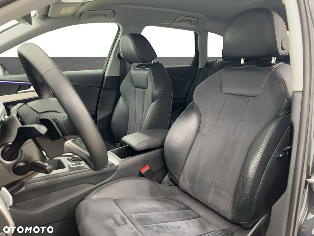 Audi A4 Avant - 10