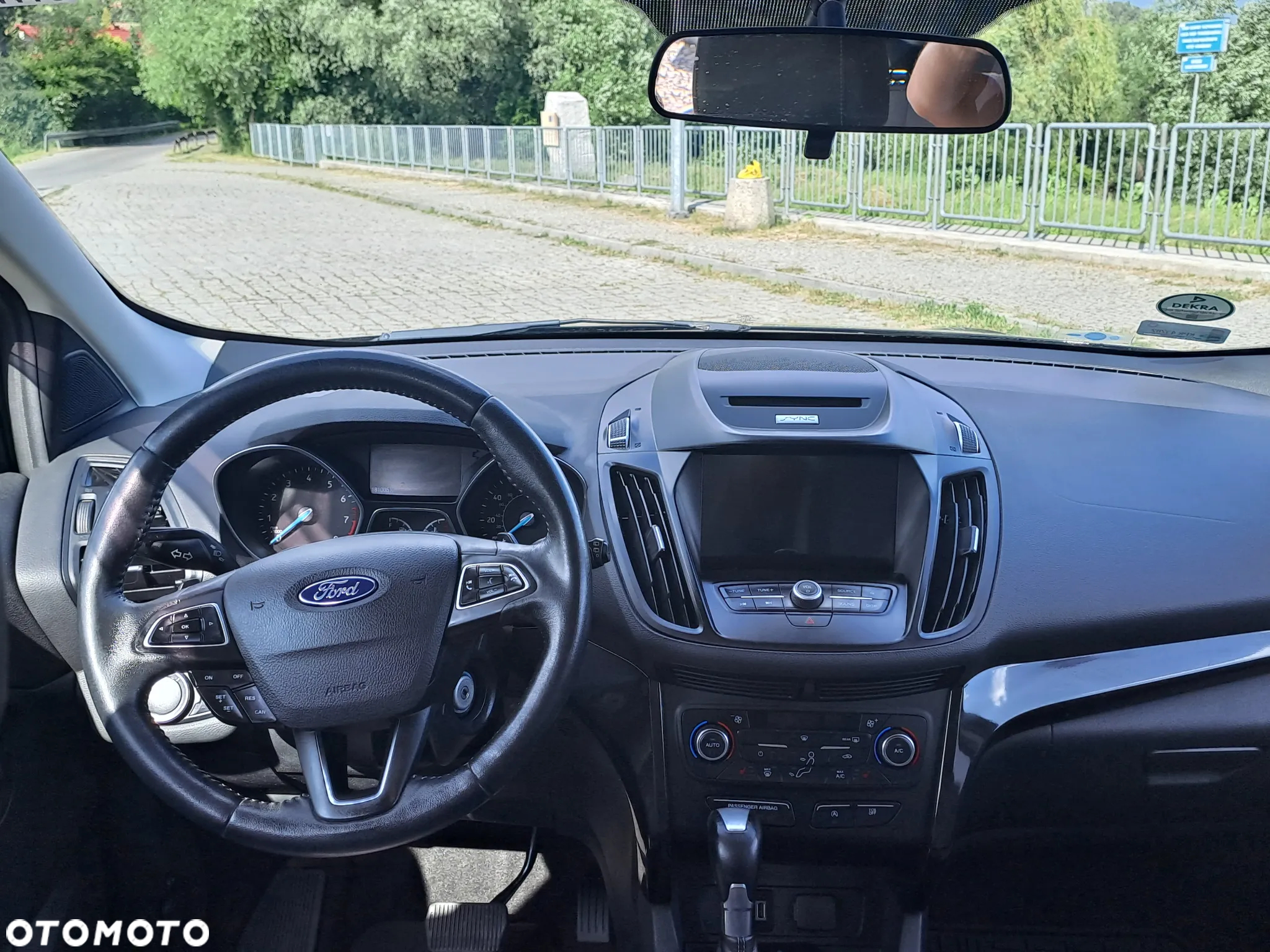 Ford Escape 2.0 EcoBoost AWD Titanium - 4