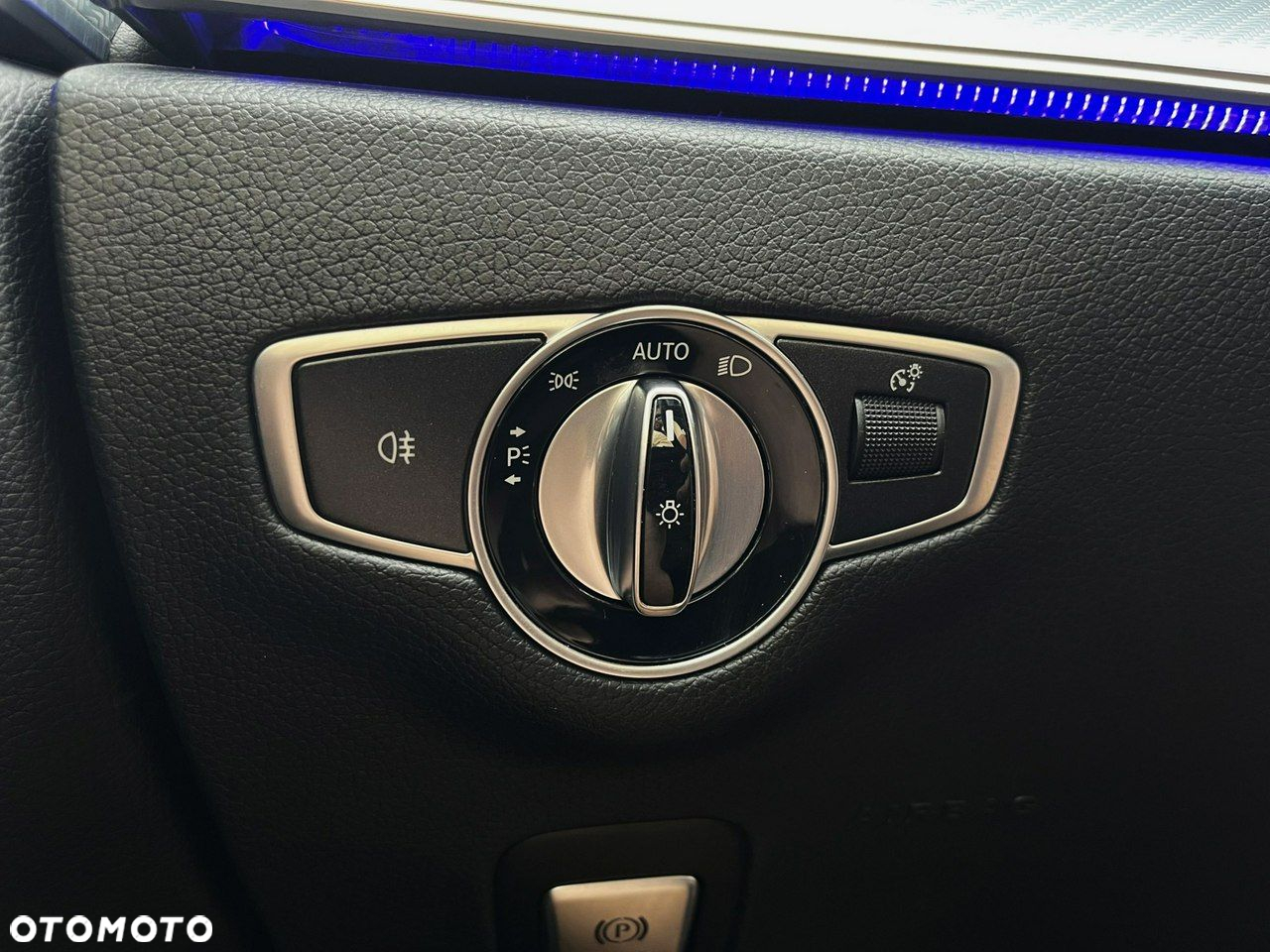 Mercedes-Benz Klasa E 220 d Avantgarde - 23