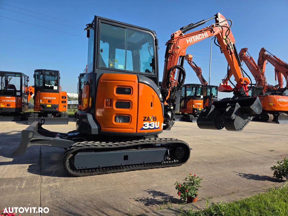 Hitachi 3,7tone, 2023, 737h, FULL OPTION, Cupla rapida HIDRAULICA, 2 cupe excavare NOI, cupa TALUZ INCLINABILA NOUA, senile cauciuc NOI, latime 1,5m, adancime sapare 4m, inst picon pe brate, ridica 2t, Aer cond, posibil leaasing 4 ani-PROMOTIE 38.900 eur+Tva - 6