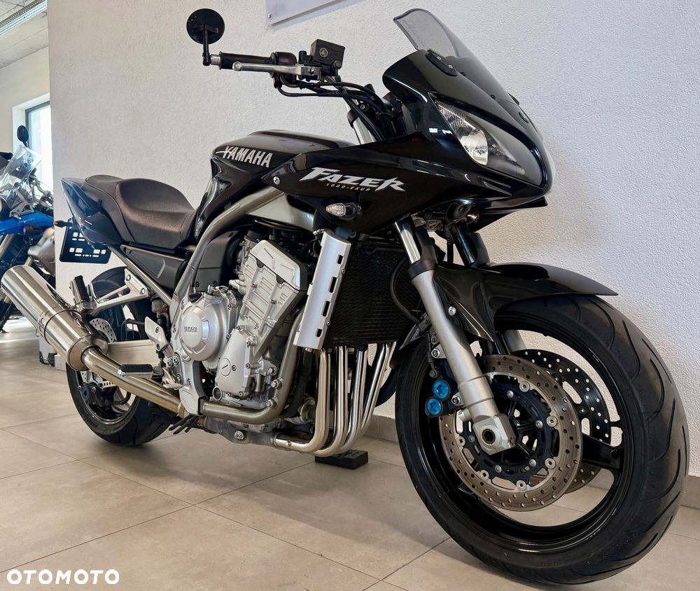 Yamaha FZS - 3