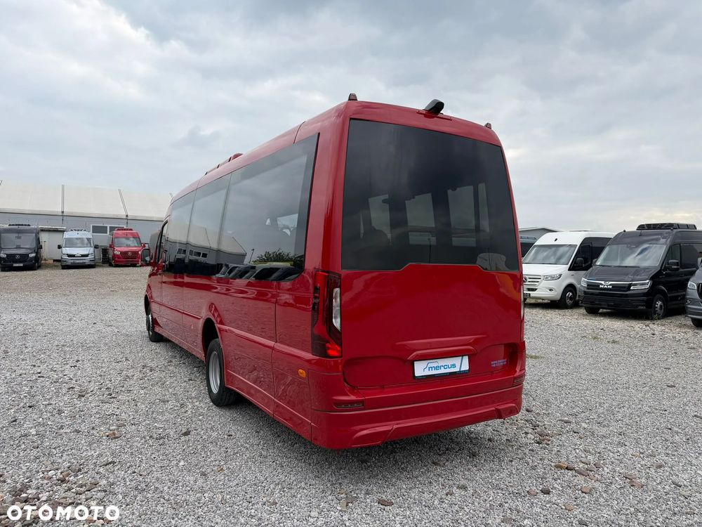 Mercedes-Benz Sprinter 517 CITY - 12