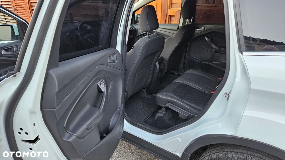 Ford Kuga 1.5 EcoBoost FWD Trend - 31