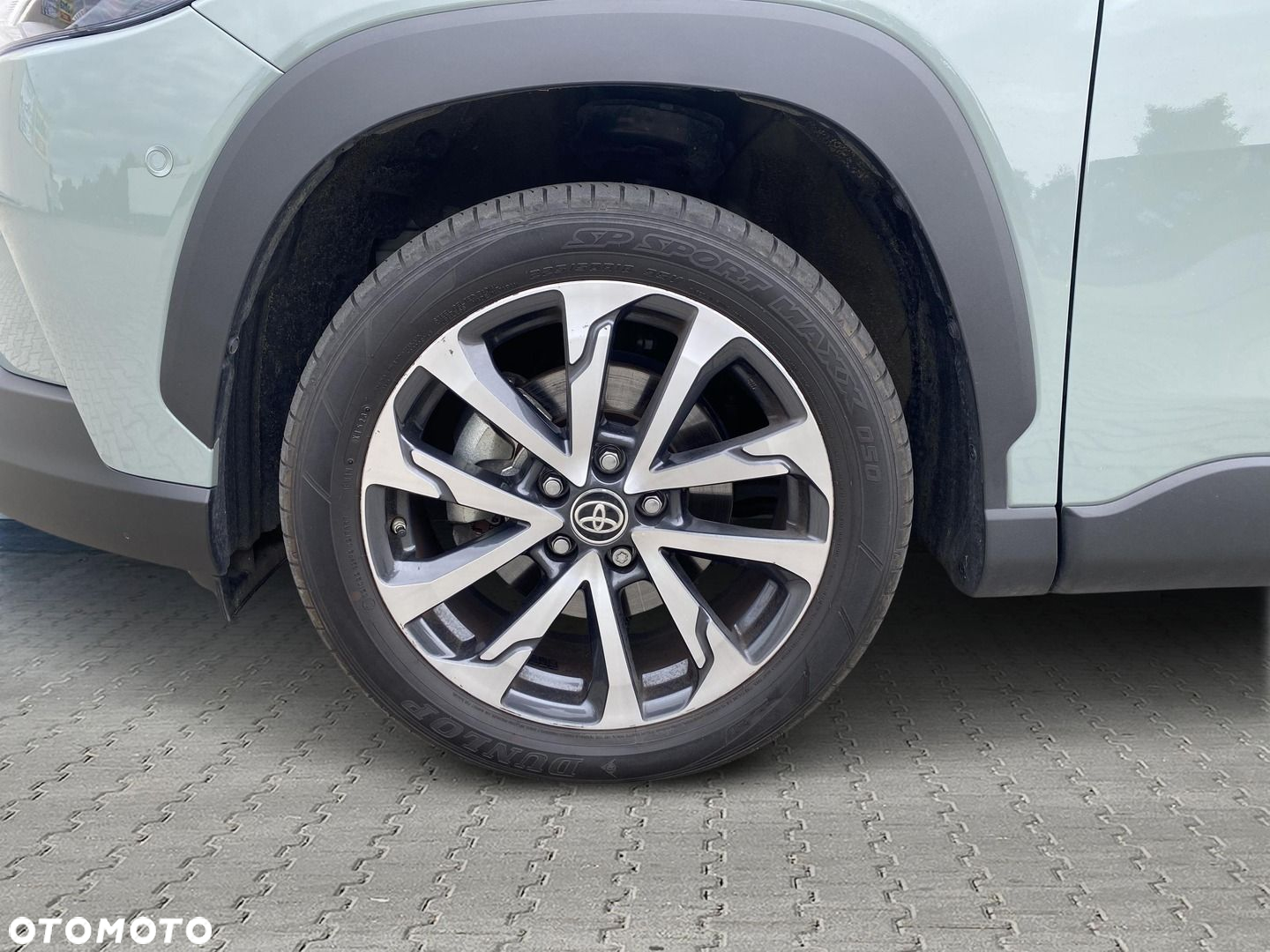 Toyota Corolla Cross 2.0 Hybrid Executive - 24