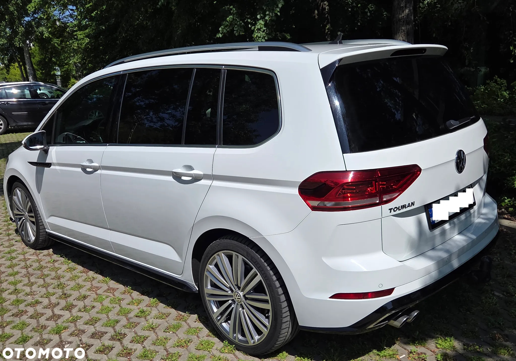 Volkswagen Touran 1.8 TSI BMT Highline DSG - 2