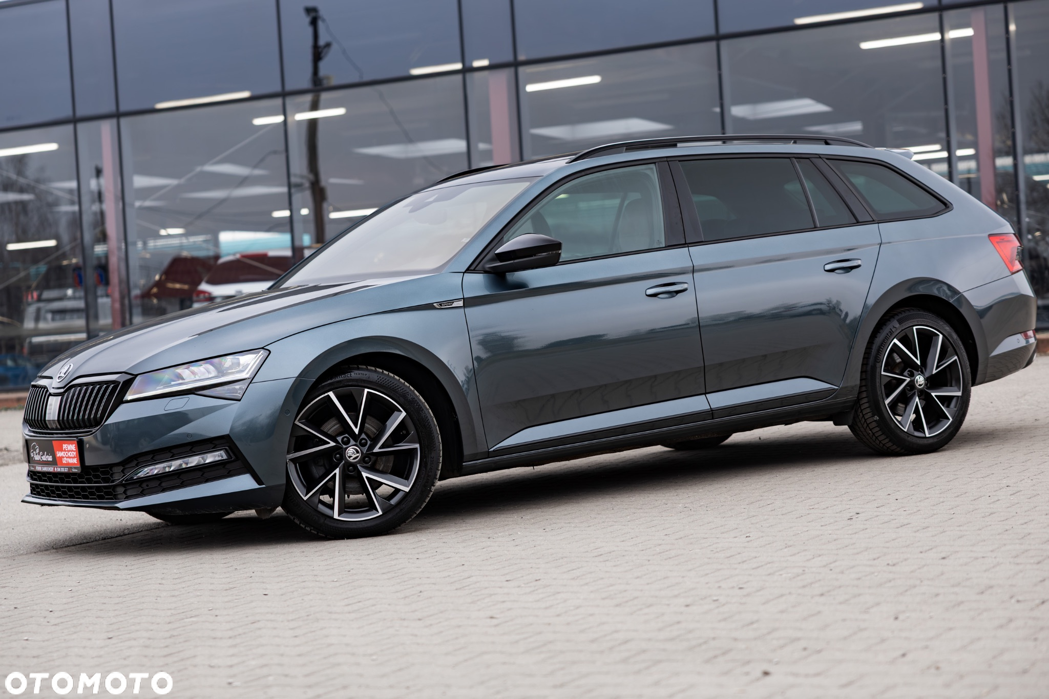 Skoda Superb 2.0 TDI DSG Sportline - 4