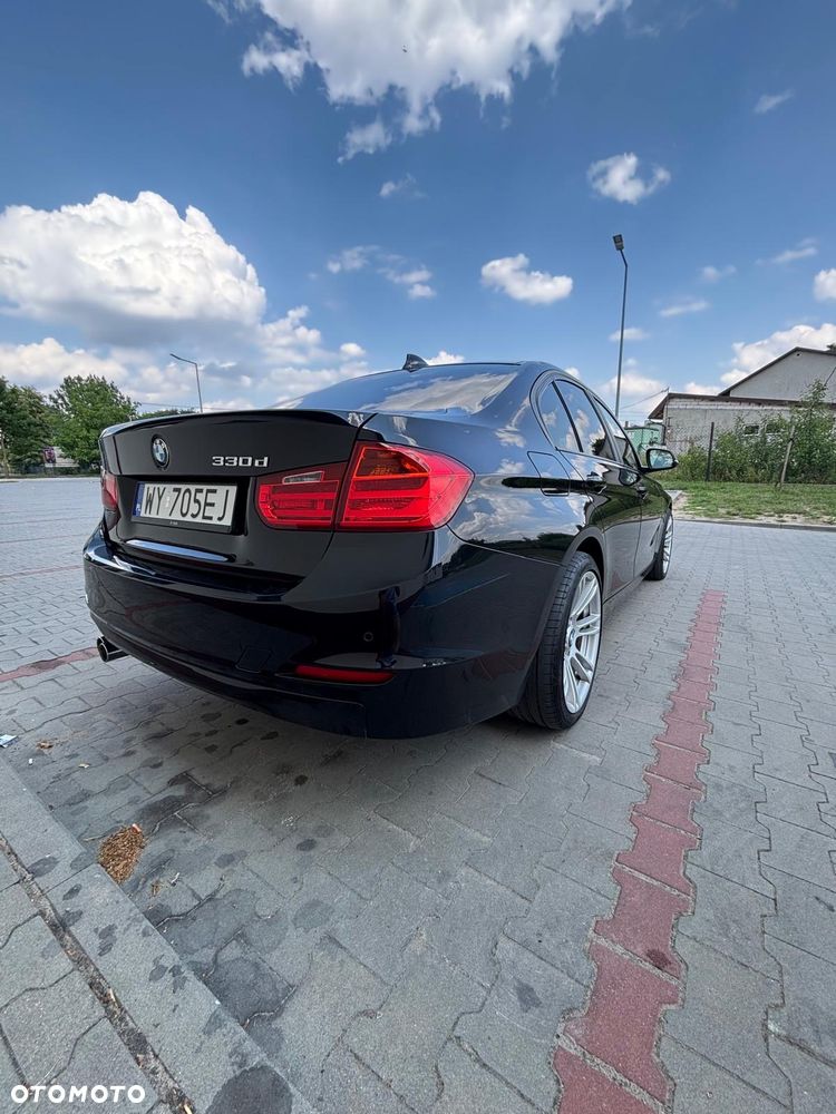 BMW Seria 3 330d - 6