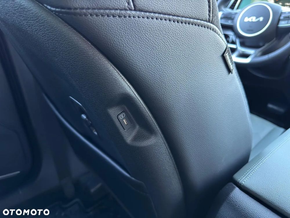 Kia Sportage 1.6 T-GDI Anniversary 2WD DCT - 24