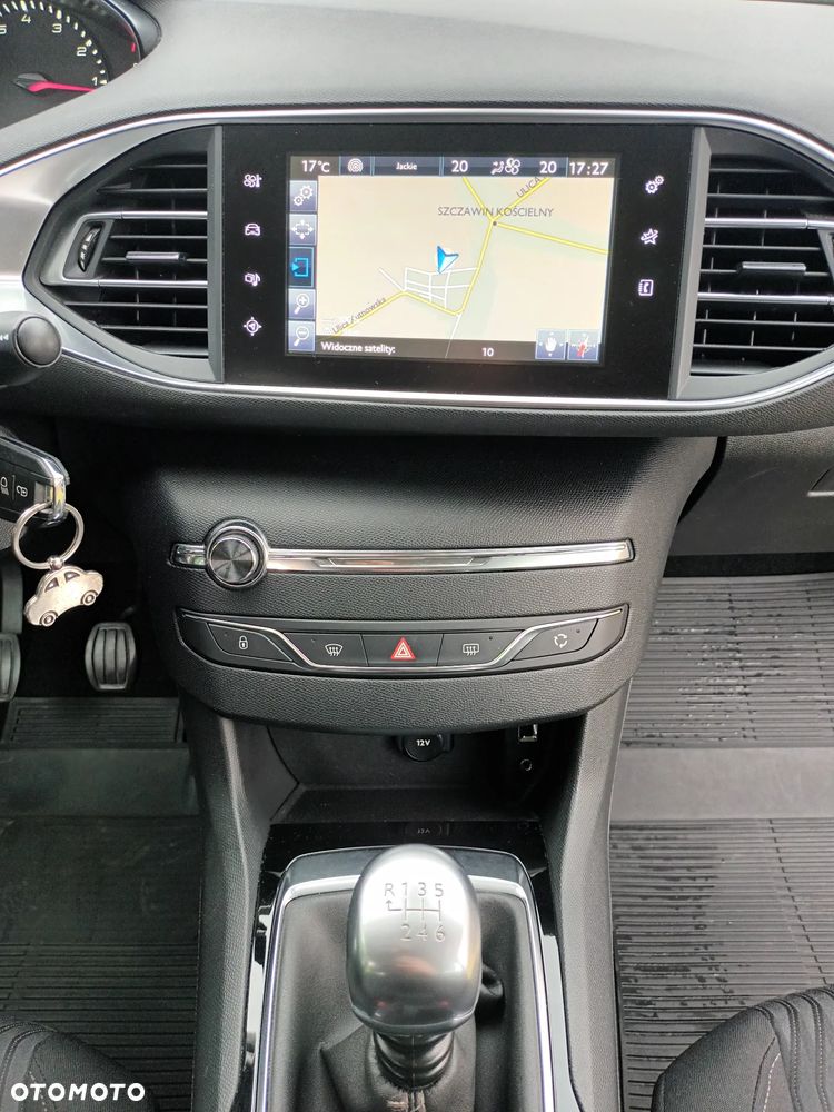 Peugeot 308 - 13