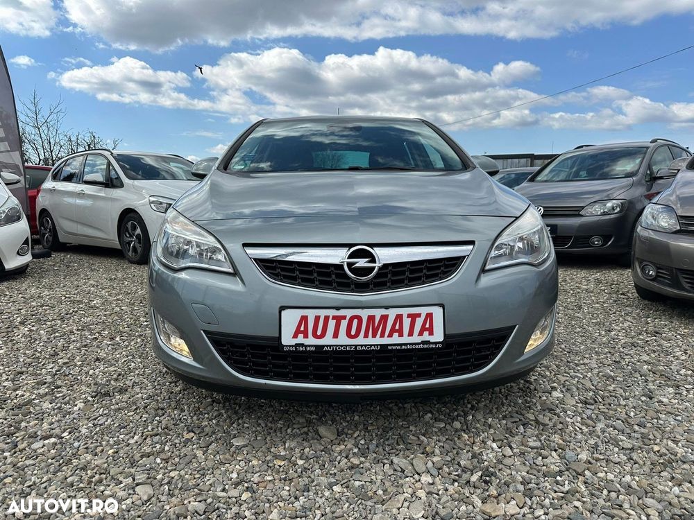 Opel Astra 1.4 Turbo Automatik Edition - 2