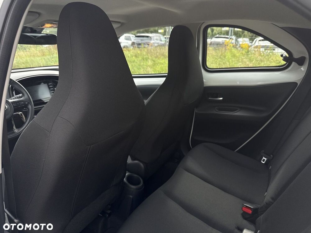 Toyota Aygo X 1.0 VVT-i Comfort CVT - 27