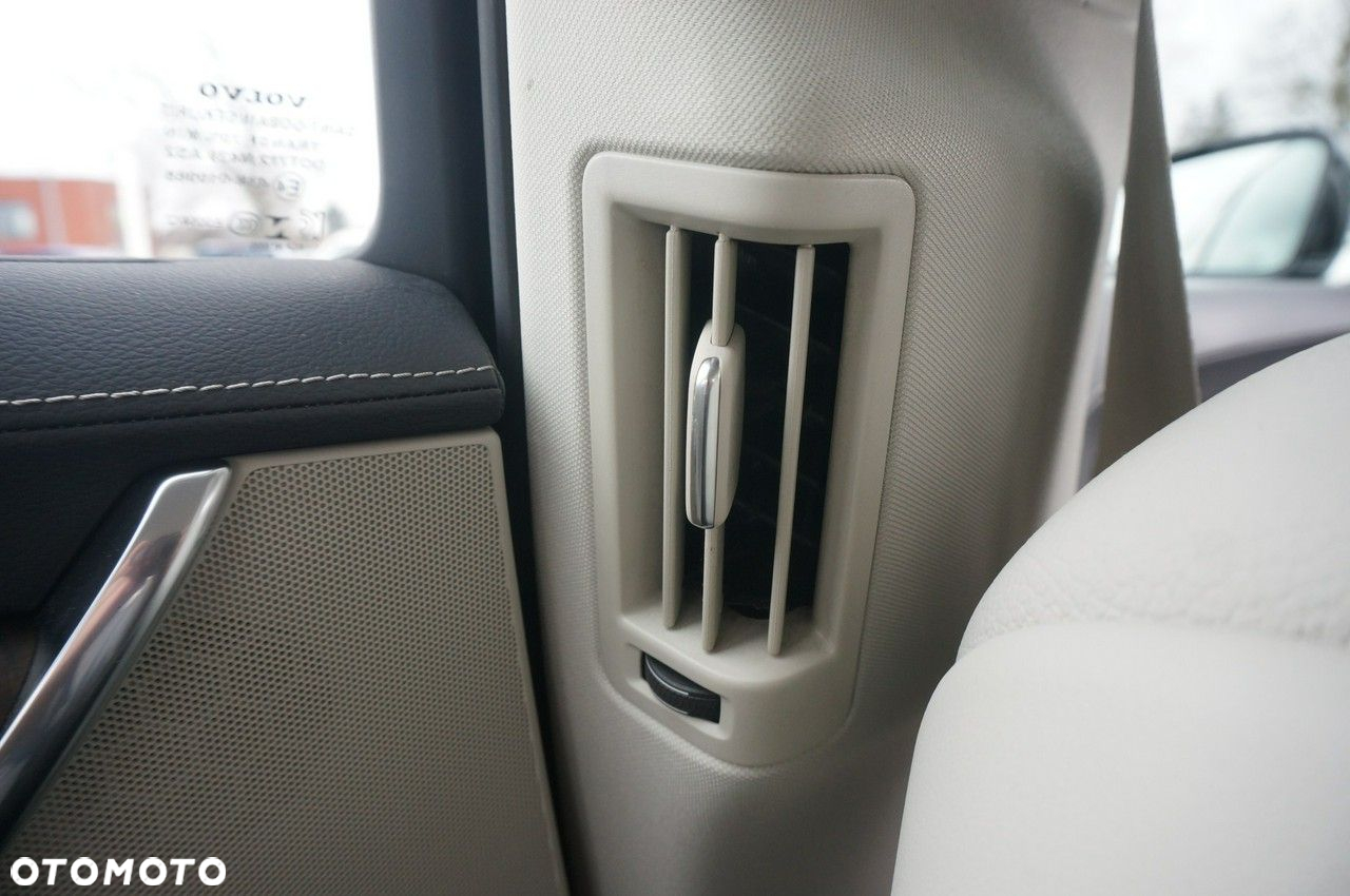Volvo S90 - 19