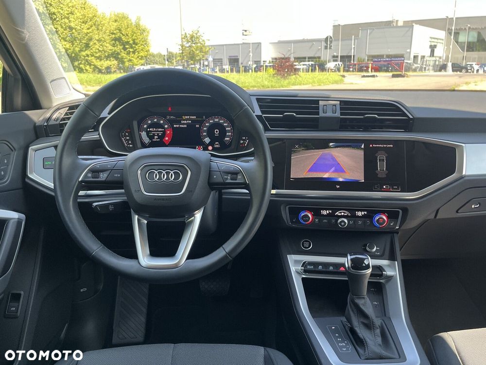 Audi Q3 Sportback - 10