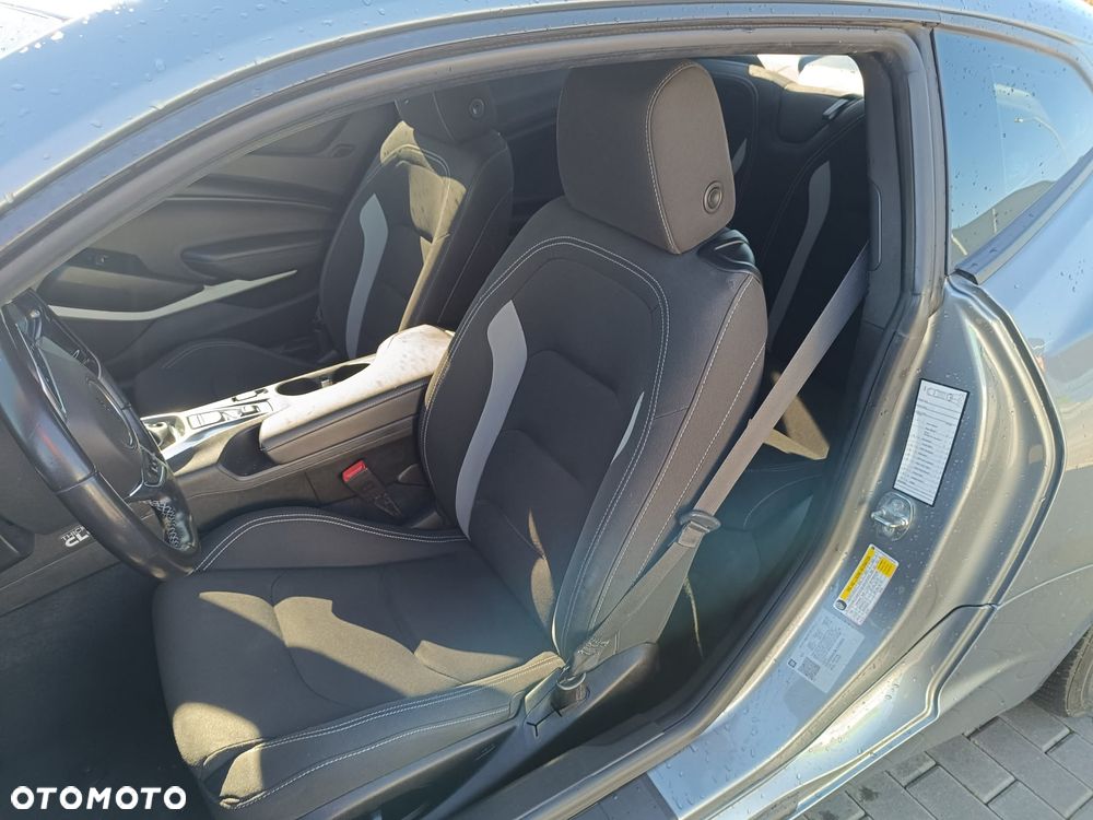 Chevrolet Camaro 2.0 - 6