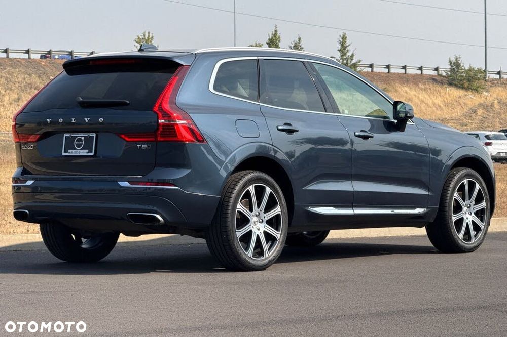 Volvo XC 60 T5 AWD Inscription - 3