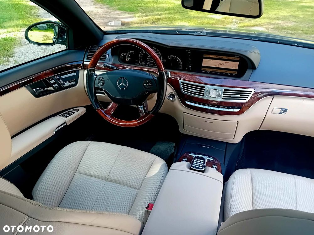 Mercedes-Benz Klasa S 320 CDI DPF 7G-TRONIC - 30