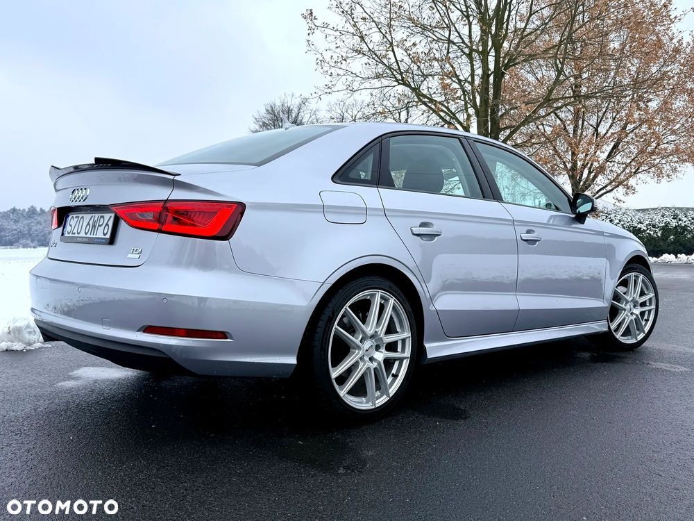 Audi A3 Limousine 1.6 TDI (clean diesel) S line Sportpaket - 2