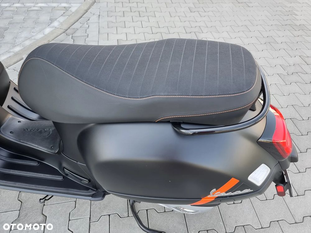 Vespa GTS - 11