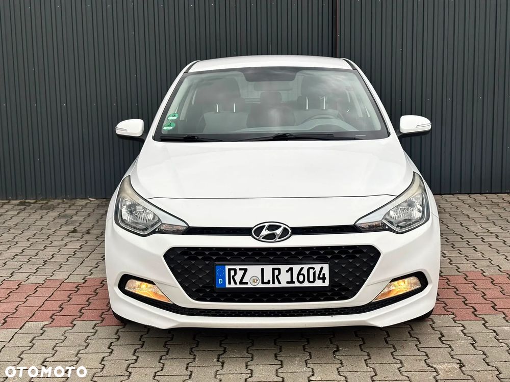 Hyundai i20 blue 1.2 Classic - 5