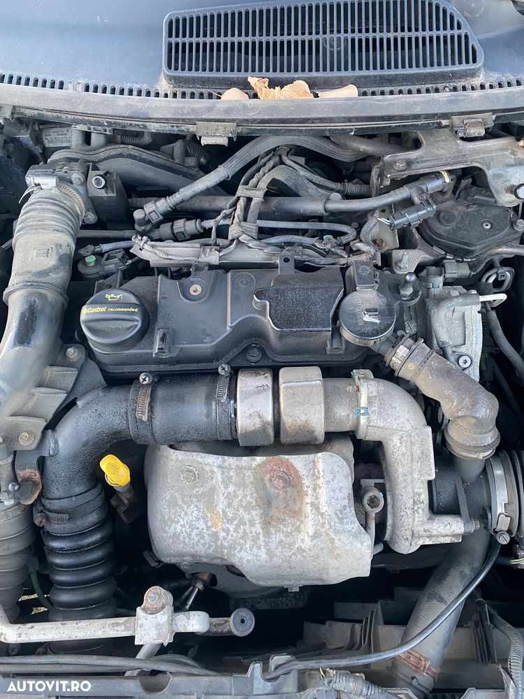 Ford Fiesta - 17