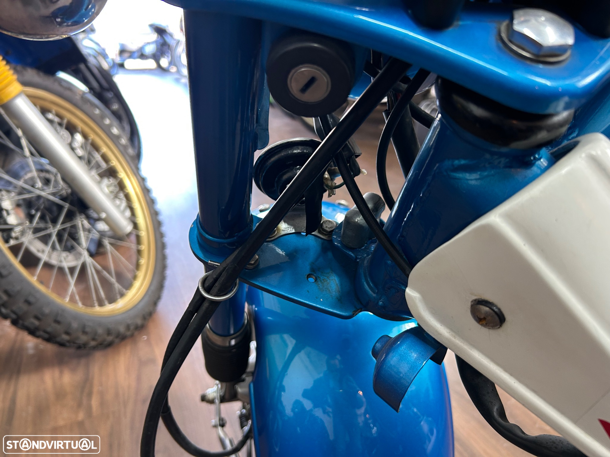 Suzuki RV 50 - 10