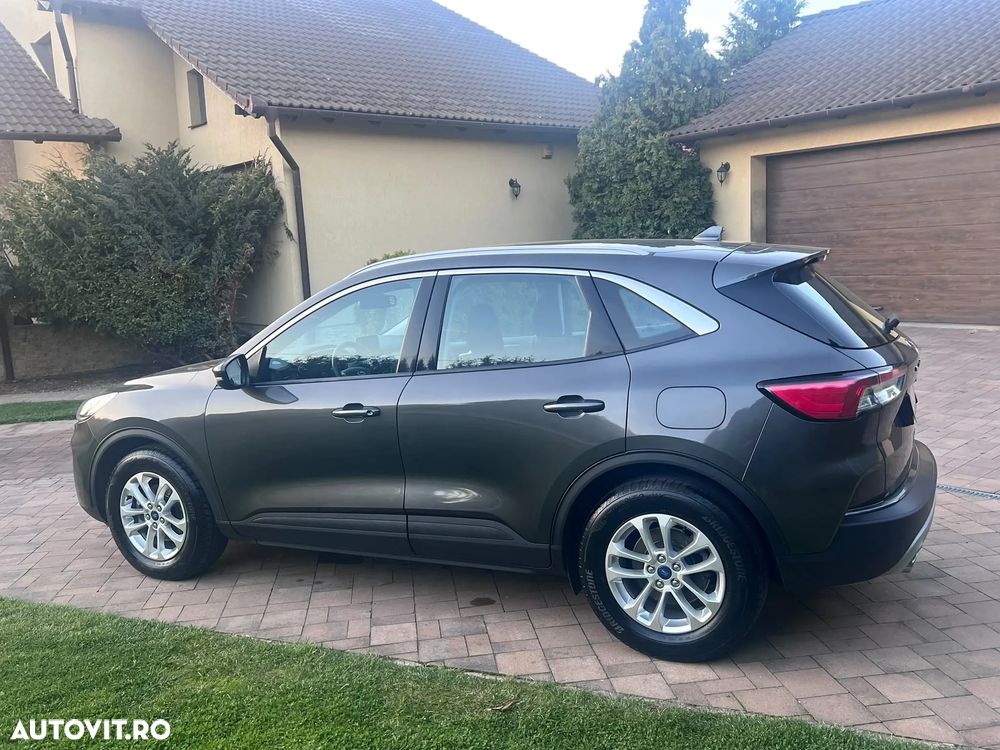 Ford Kuga 1.5 EcoBlue Aut. TITANIUM - 8