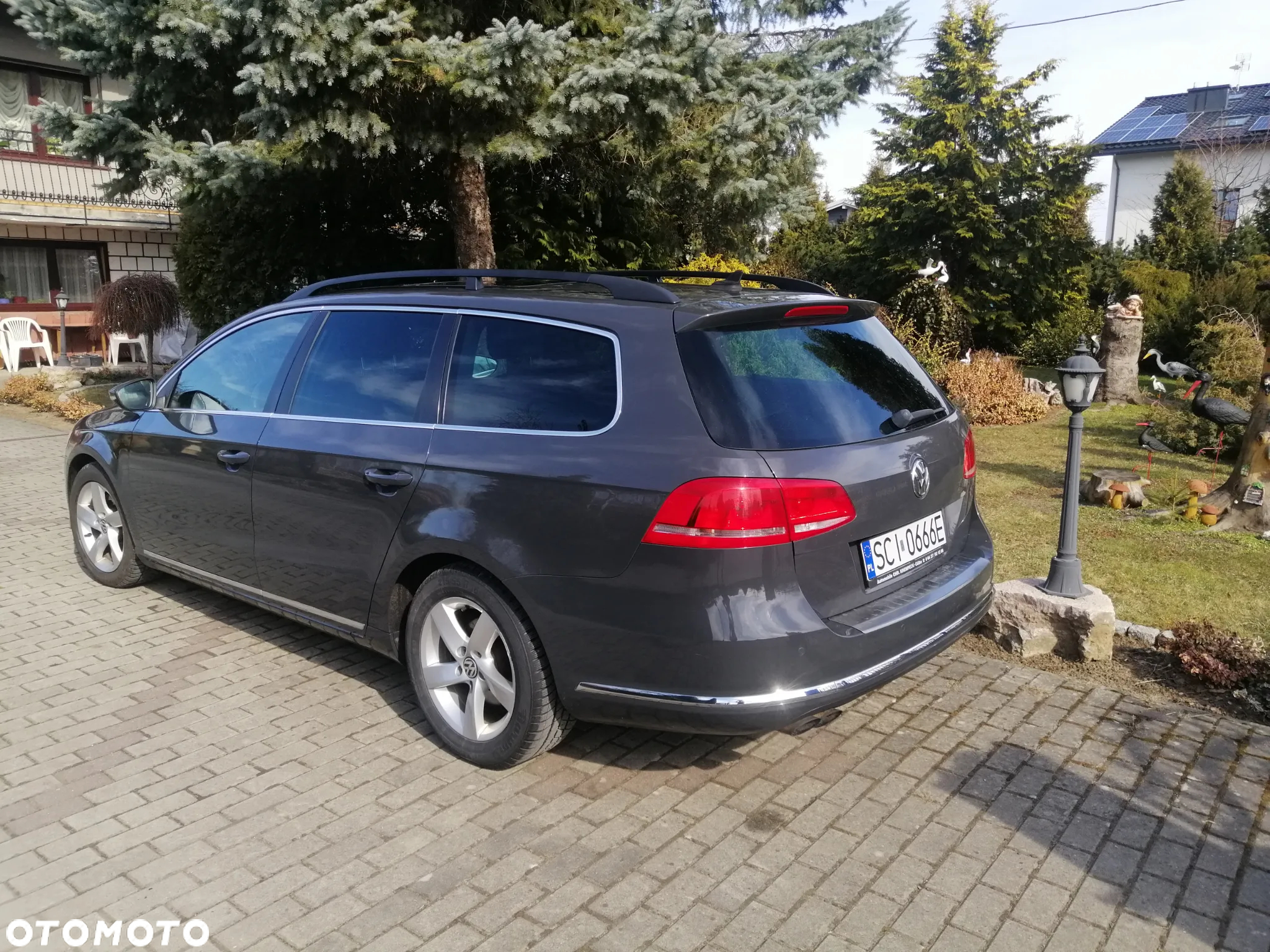 Volkswagen Passat 2.0 TDI Comfortline DSG - 4