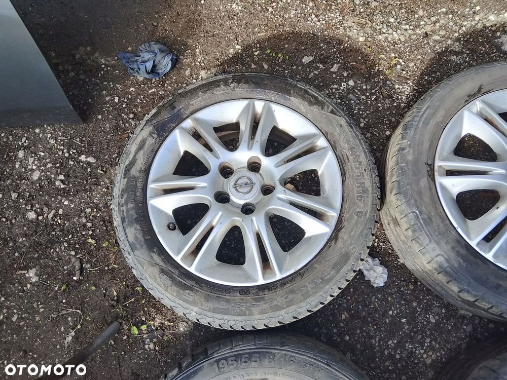 felgi aluminiowe opel corsa d 16" 6.0 et40 5x110 - 4