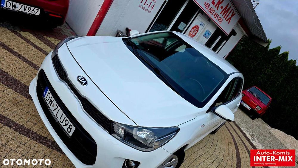 Kia Rio - 11