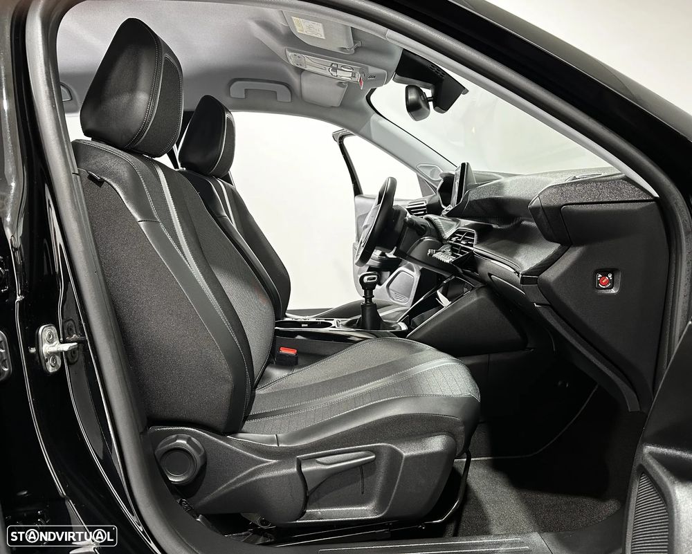 Peugeot 2008 1.5 BlueHDi Allure - 34