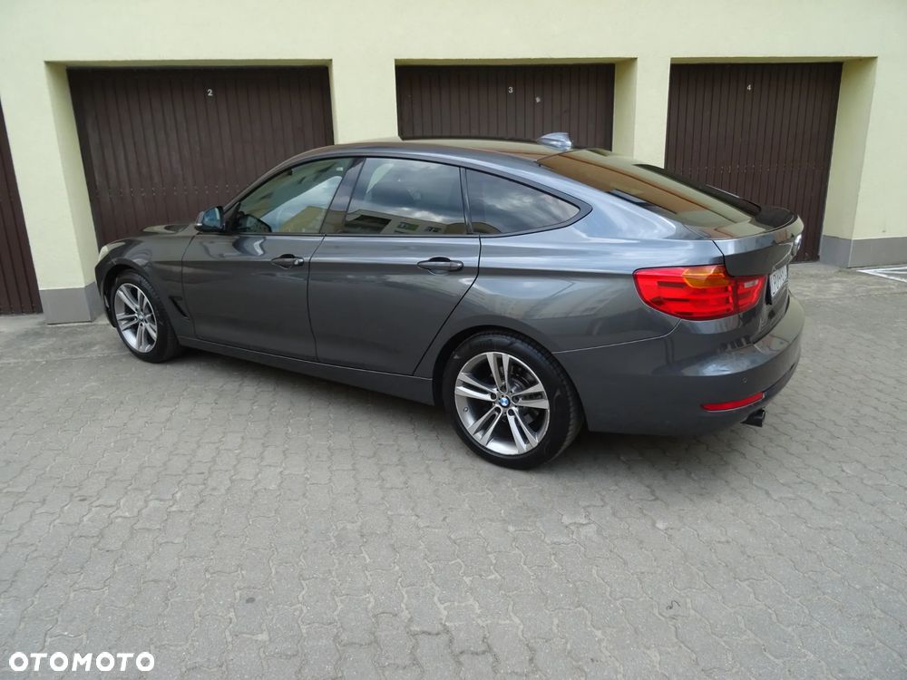 BMW 3GT 318d Sport Line - 28