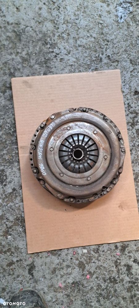 Opel Insignia sprzęgło dwumas koło dwumasowe F40 2.0 CDTI - 2