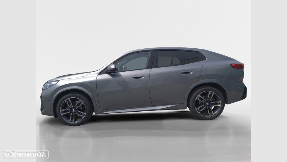 BMW X2 sDrive18d Pack Desportivo M - 9