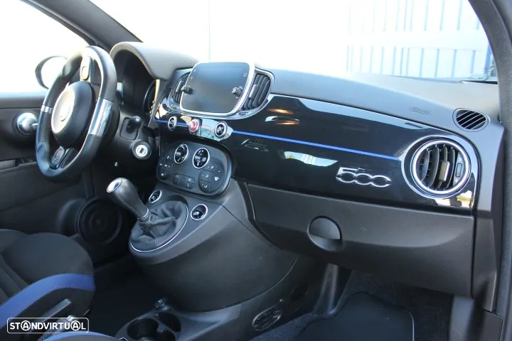 Abarth 595 1.4 T-Jet Yamaha Monster Energy - 2