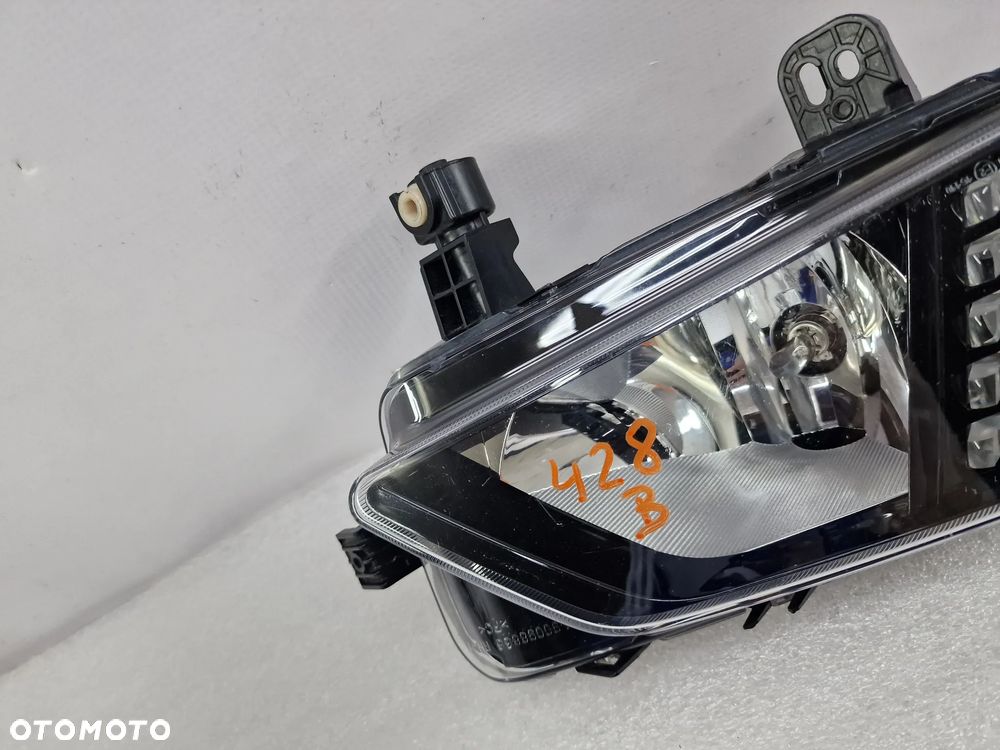 VW POLO 2G0 17- LEWY / PRAWY HALOGEN / LED / DRL , NR 2G0941661 / 2G0941661 14S / 2G0941662 / 2G0941662 08S , NR AUKCJI LA428 - 8