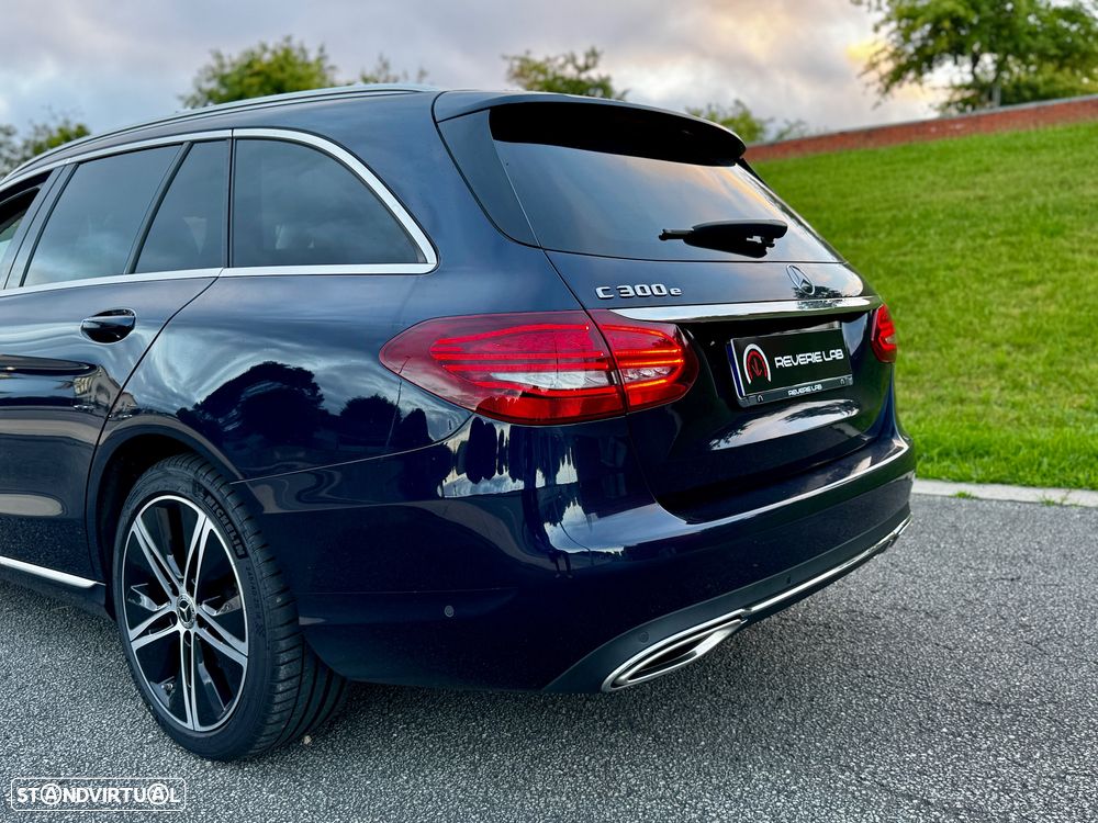 Mercedes-Benz C 300 e T 9G-TRONIC Avantgarde - 11