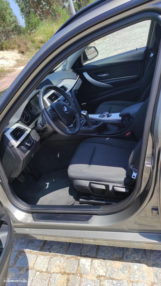 BMW 318 d Blue Performance - 24