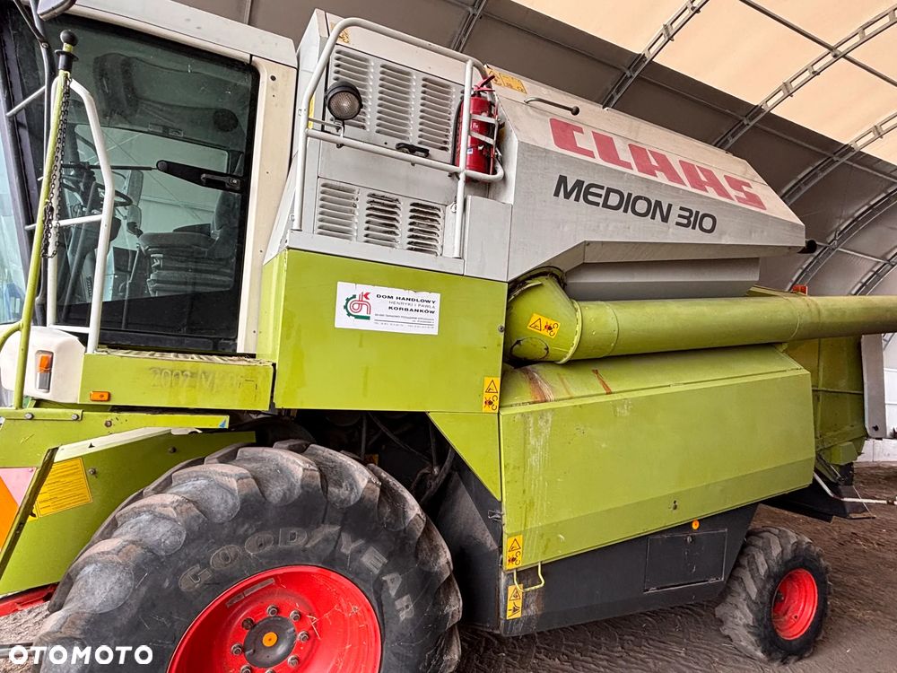 Claas Medion 310 932 - 6