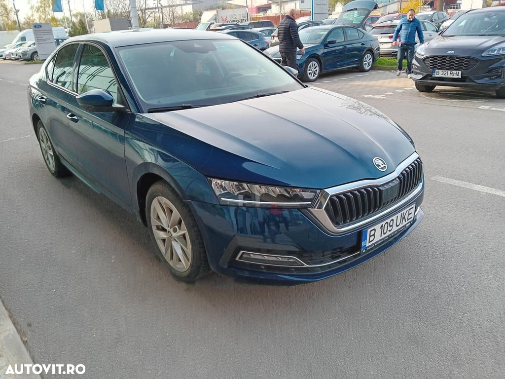 Skoda Octavia 2.0 TDI DSG Style - 3