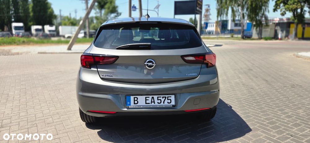 Opel Astra 1.4 Turbo Innovation - 12