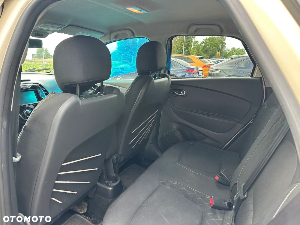 Renault Captur - 9